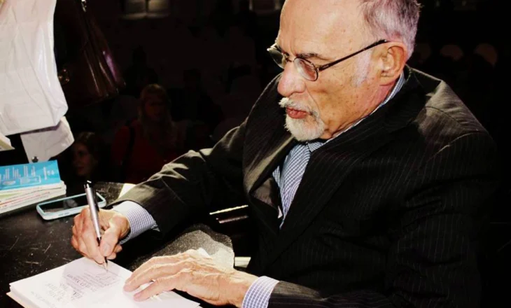 “Problemi Spinoza”, libri që të fton të reflektosh