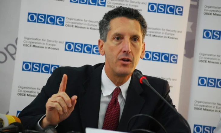 Profesori amerikan, Edward Joseph: Reforma në drejtësi dhe pluralizmi politik, sfida për Shqipërinë