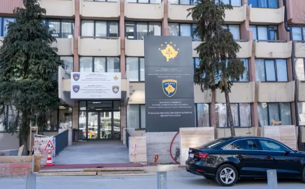 Prokuroria Speciale ngre akuza për krime lufte ndaj një personi, dyshohet se ka vrarë 13 persona