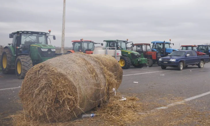 Protesta e fermerëve, bllokohet aksi Kakavijë-Janinë