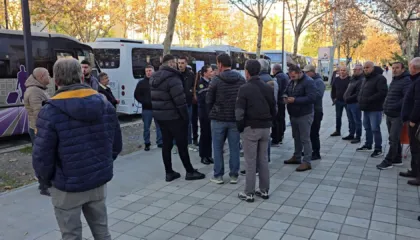Protesta e transportit në Vlorë, kërkohet që të ndalet konkurrenca nga të paligjshmit