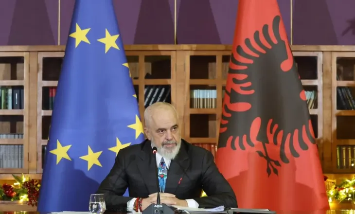 Protestat e PD, Rama: Unë në zyrë, të tjerët poshtë penxheres