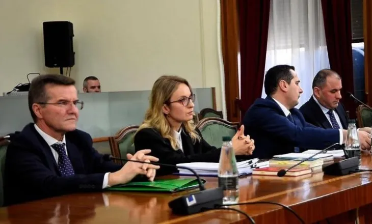 PS–PD dakord për shtyrjen e mbledhjes për Ballukun, SPAK: “USB-në sekrete” mund ta marrin anëtarët e ‘Mandateve’