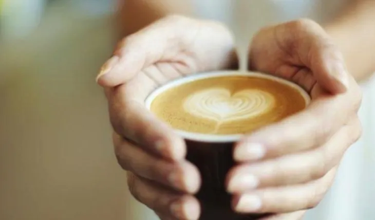 Pse kafeja shkakton nervozizëm dhe ankth tek disa njerëz