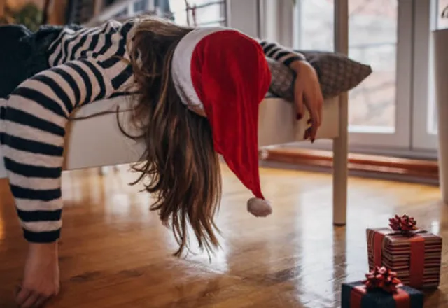 Pse ndihemi të lodhur gjatë pushimeve të festave? Çfarë thonë ekspertët