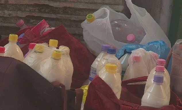 “Qumështi i fshatarit është mit”, eksperti shpjegon rrezikun e padukshëm