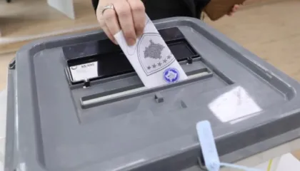 Qytetarët e Kosovës votojnë sot në zgjedhjet e parakohshme parlamentare