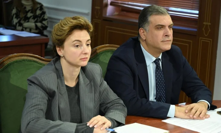 “Qytetarët nuk janë prioritet i Ramës”/ Tedi Blushi ndan shqetësimin për rritjen e çmimeve