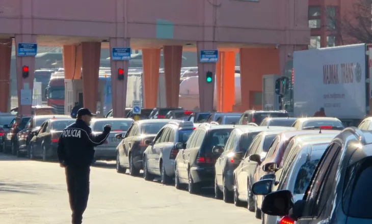 Radhë të gjata në Qafë Thanë