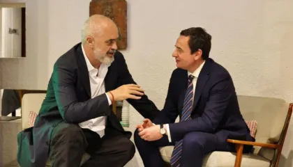 Rama mesazh Kurtit: Ky mandat të kthehet në sukses për Kosovën dhe vëllazëri mes nesh