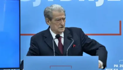 “Rama nuk do t’i heqë imunitetin Ballukut”, Berisha: Përdor mandatet si marioneta krimi, dy gjykatës skllevër…