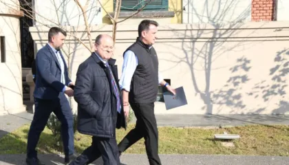 Rama: Nuk e di se çfarë faji ka bërë Erion Veliaj që e rrasen në burg!