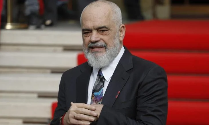 Rama reagon ndaj Shoqatës së Gjyqtarëve: Nuk i kam parë të ankohen për ata që u këndojnë librin e shtëpisë