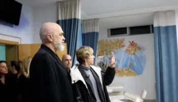 Rama vizitë në QSUT: Buxheti për shëndetësinë në 2026 rritet me 50 mln euro, rimbursim të plotë të barnave të…