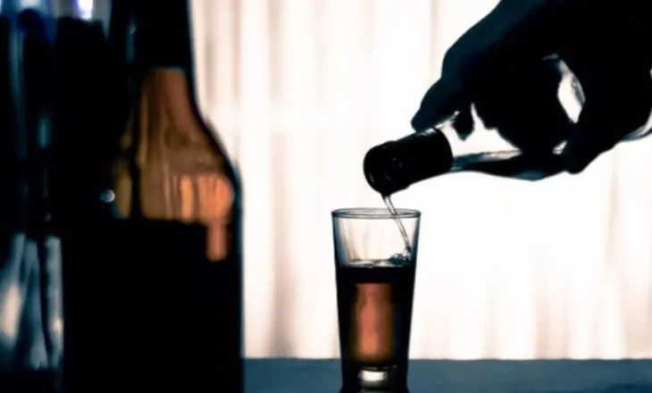 Raporti tronditës, 800 mijë vdekje në vit nga alkooli në Europë