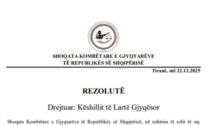 Rezolutë e Shoqatës së Gjyqtarëve për KLGj: Mbingarkesë dosjesh, janë kaluar kufinjtë, mungon siguria në gjykata