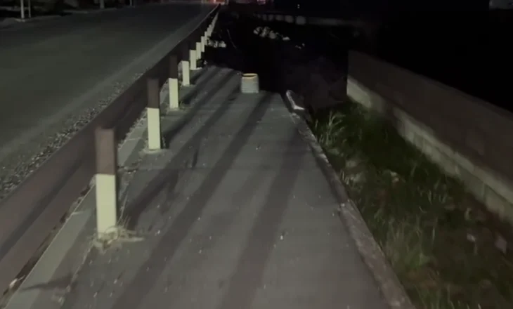 Rrëshqitje dhe dëmtime në aksin Pogradec–Qafë Plloçë, rrezikohet siguria në zonën e Gështenjasit