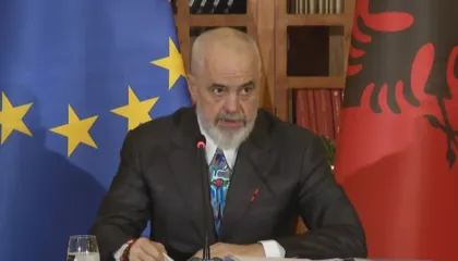 “Rriten me 135 euro pagat për mjekët” Rama: 15 milionë euro për trajtimin e pacientëve me sëmundje tumorale