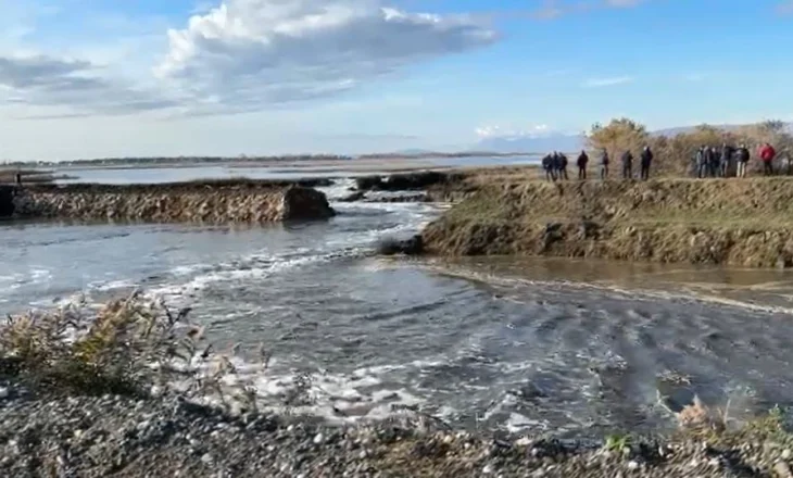 Rritet rreziku i përmbytjeve, çahet sërish argjinatura e Lagunës së Kune Vainit