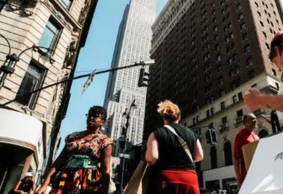 Rritja ekonomike e SHBA përshpejtohet në tremujorin e tretë