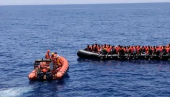 Rritje e flukseve të emigracionit të parregullt drejt Britanisë! Mbi 1,400 mbërritje në një javë