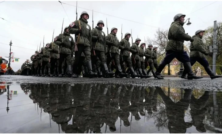 Rusia i jep fund marrëveshjeve ushtarake me Portugalinë, Francën dhe Kanadanë