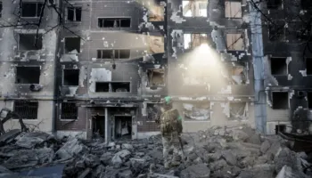 Rusia: Përparim i ngadaltë, por i qëndrueshëm në bisedimet për paqe në Ukrainë