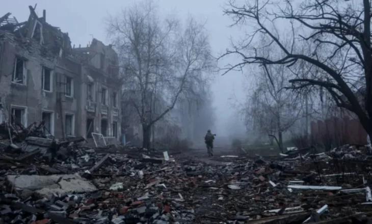 Rusia vijon të përparojë në territoret e Ukrainës, ukrainasit braktisin shtëpitë e tyre në mes të ftohtit