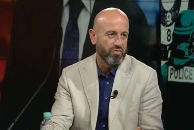 “Sali Berisha në pikën më të zezë të historisë së tij”/ Bregu: I shpalli armiq Salianjin dhe Alimehmetin