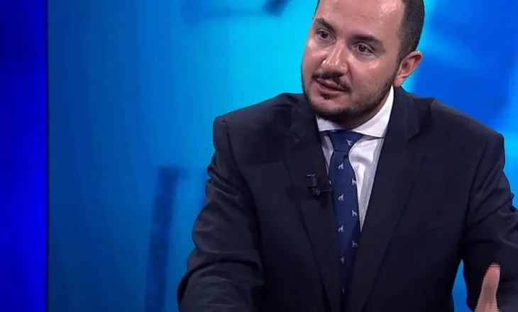 Salianji i përgjigjet Berishës: Kërkon dorëheqjen e Ramës, duke i vënë muzikë! U bënë deputet ata që rrinë në kafe