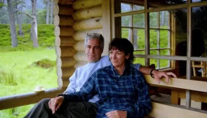 Seks, gënjeshtra dhe mashtrime, origjina e ngritjes së Jeffrey Epstein