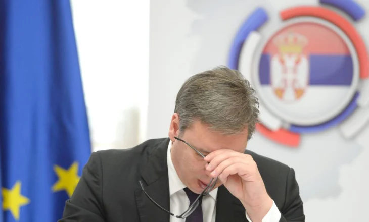 Serbia po humbet 4 aleatët më të rëndësishëm njëherazi, ja 4 aferat që presidenti Vuçiç do t’i paguajë shtrenjtë