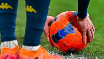 Serie A bën ndryshimin e papritur, heq dorë nga topi dimëror ngjyrë portokalli për një arsye të fortë…