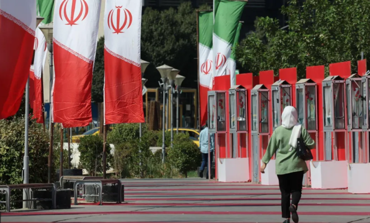 SHBA dëbon një grup të dytë iranianësh, mes tyre të konvertuar dhe persona LGBT