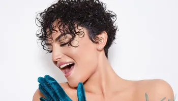 Sheila mund të shkojë në Eurovision 2026, por jo për të përfaqësuar Shqipërinë, por këtë shtet europian