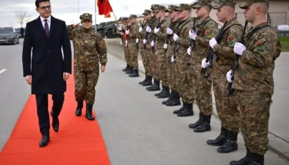 “Shembull profesionalizmi në misionin e NATO-s”, Vengu viziton Forcat e Armatosura shqiptare në Bullgari