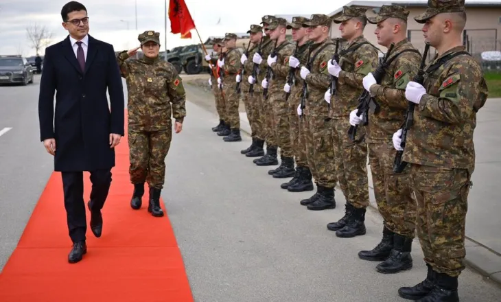 “Shembull profesionalizmi në misionin e NATO-s”, Vengu viziton Forcat e Armatosura shqiptare në Bullgari