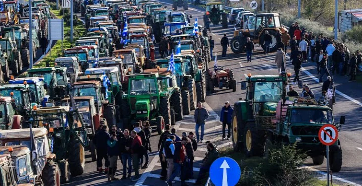 Shembulli qe duhet te marrim/ Korrupsioni me fondet e BE, fermerët grekë në ditën e dytë të protestës kombëtare