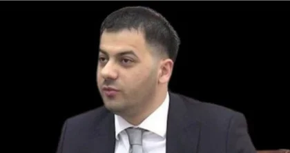 Shishe vere pa pullë fiskale me vlerë rreth 3 mln euro, çfarë sekuestruan agjentët e BKH në shtëpinë e Ergys Agasit