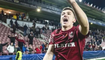 Shitje rekord/ Presidenti konfirmon transferimin e mesfushorit shqiptar