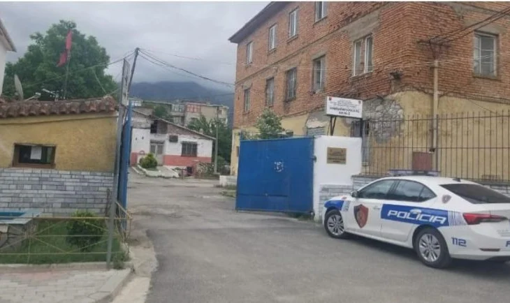 Shkarkohet shefi i komisariatit të Kolonjës, ja kush e zëvendëson