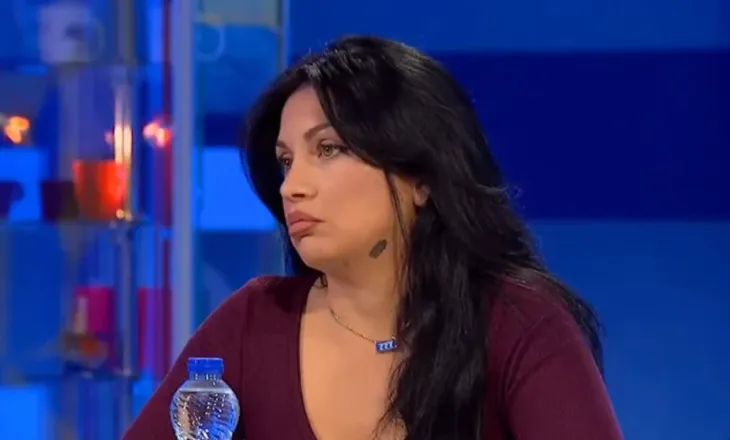 Shkurta Haxhia kritikon Elijonën: “Një person false, po ec me badigarda dhe avokatë”