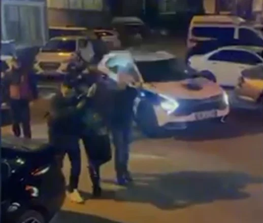 Shpërndanin drogë në Komunën e Parisit, në pranga 2 persona