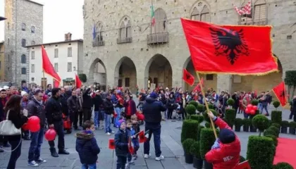 Shqiptarët, komuniteti i dytë më i madh i huaj në Itali