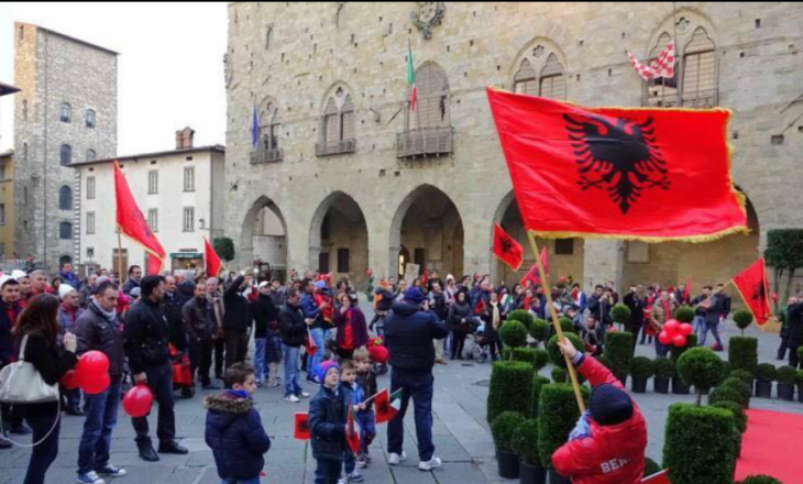 Shqiptarët, komuniteti i dytë më i madh në Itali me 557 mijë persona