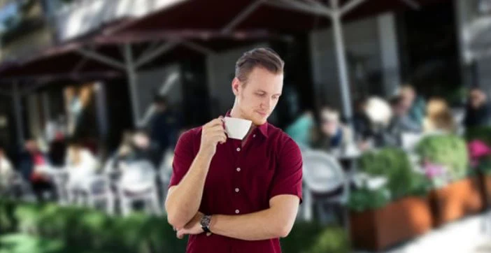 Shqiptarët nuk ngrihen nga kafja edhe kur çmimi i saj rritet