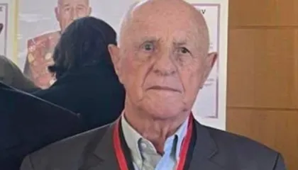 Shuhet legjenda e mikrofonit sportiv Ismet Bellova, Methasani: Humbëm një pasuri të madhe, shkollën e gazetarisë sportive