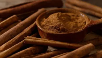 Si ndikon kanella në shëndetin tonë dhe cilat janë përfitimet e saj?