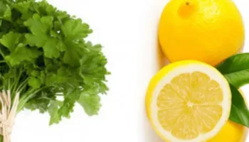 Si te pastroni veshkat tuaja me majdanoz dhe limon