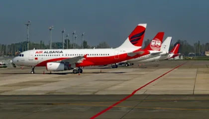 SKANDALI i  “Air Albania”: Punonjësit pa rrogë prej muajsh, kompania shet bileta online dhe anulon fluturimet!